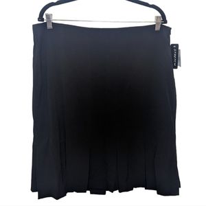 NWT AGB Women's Black Pleated Stretch Skirt 🖤✨ Size 16